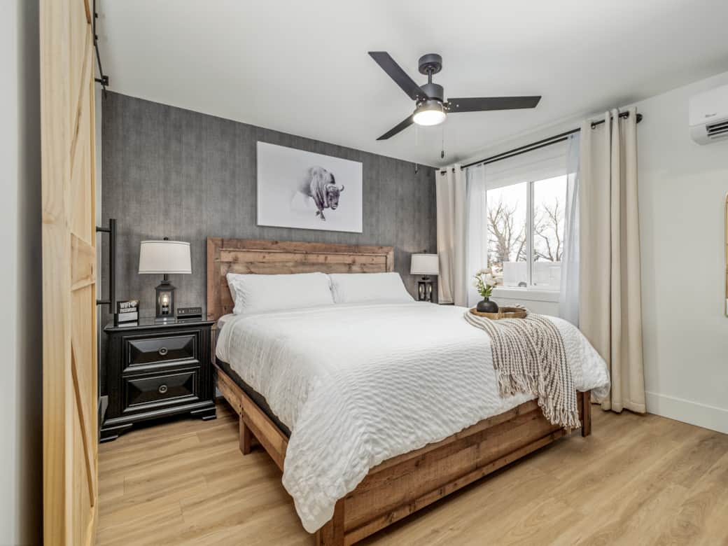King bed