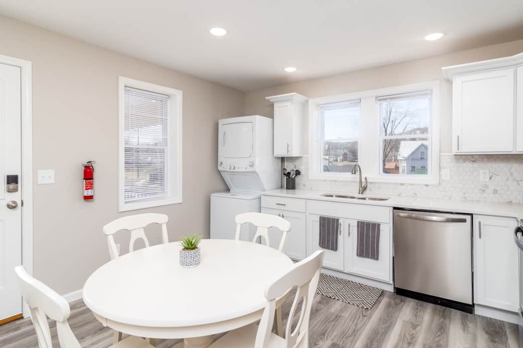 Washer/dryer access