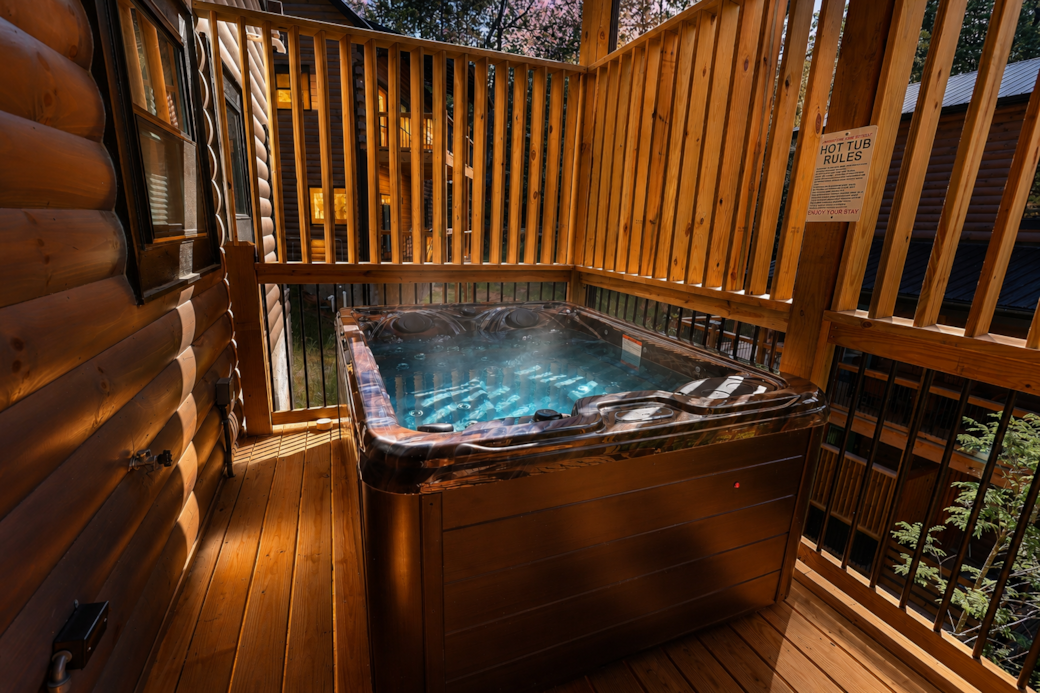 Rhinestone Ridge Retreat hot tub Rhinestone Ridge Retreat hot tub