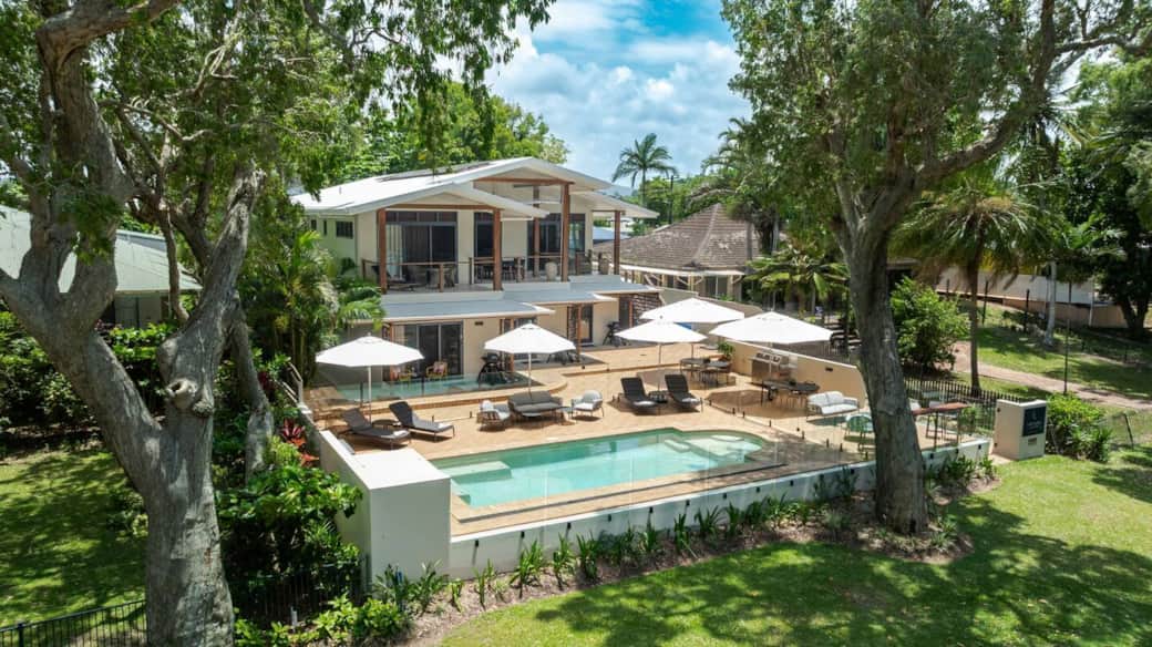 Latitude 17 - Aerial view South Mission Beach Latitude 17 - Aerial view South Mission Beach