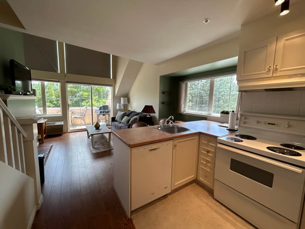 313 Living Area