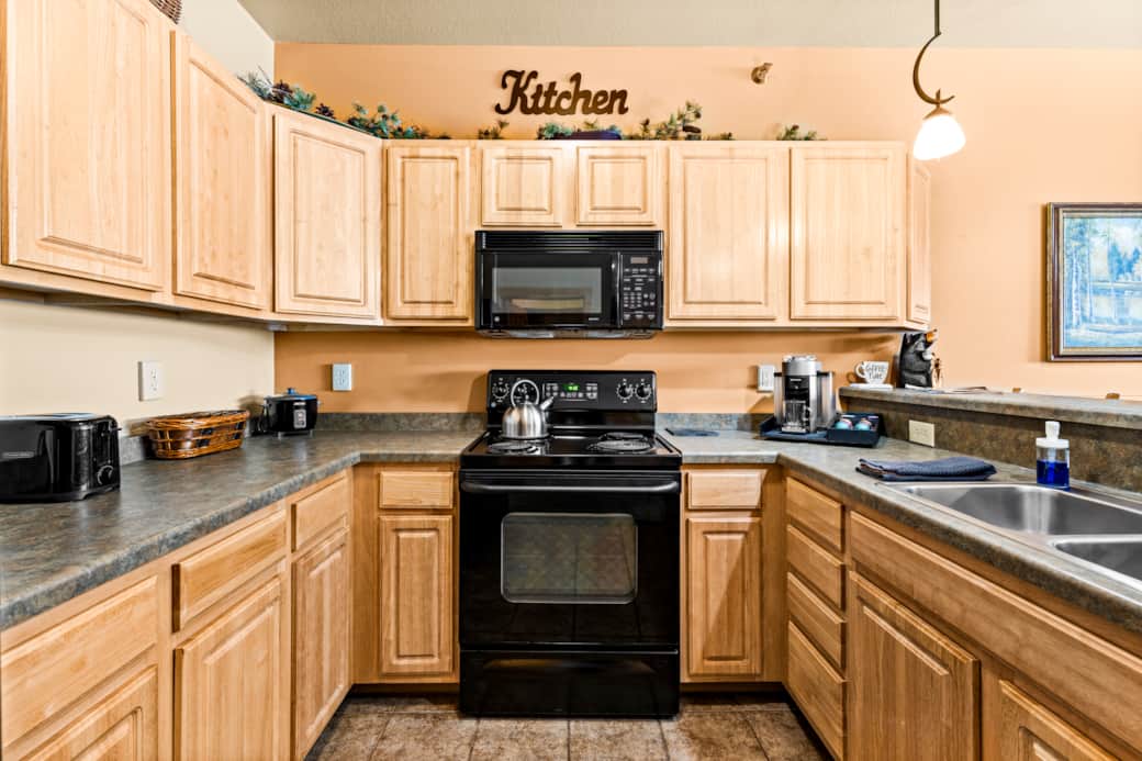 Fully equipped kitchen