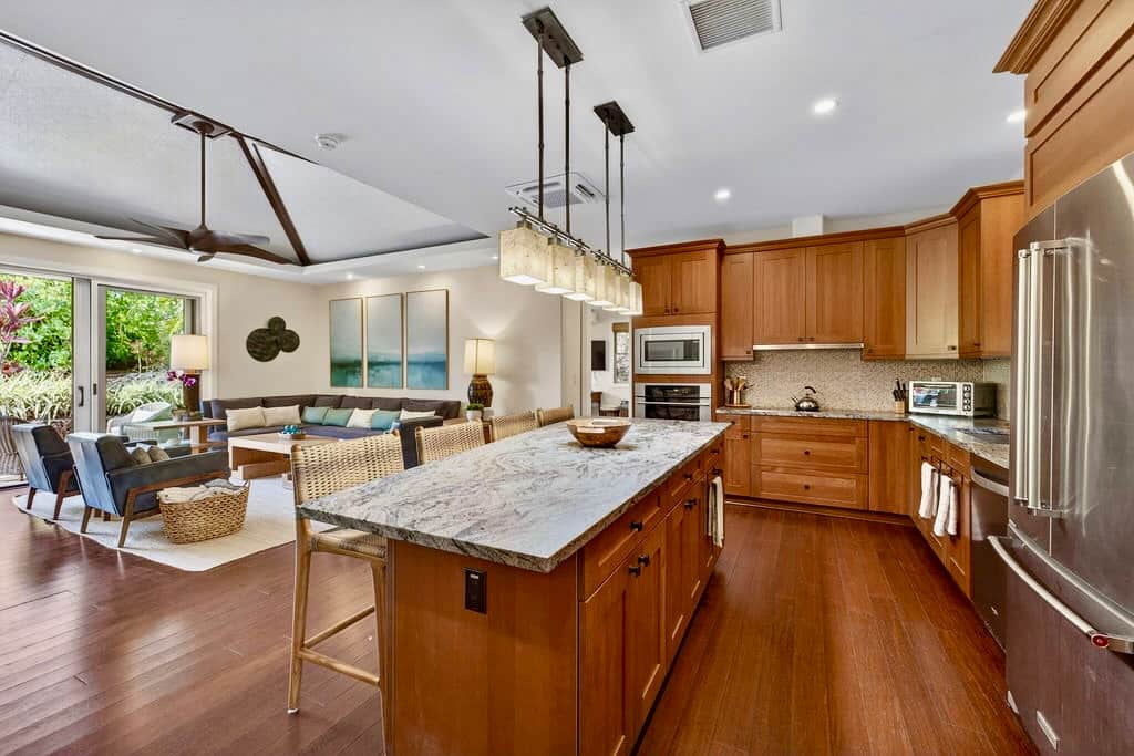 Granite island kitchen. Everything you need for the perfect meal.