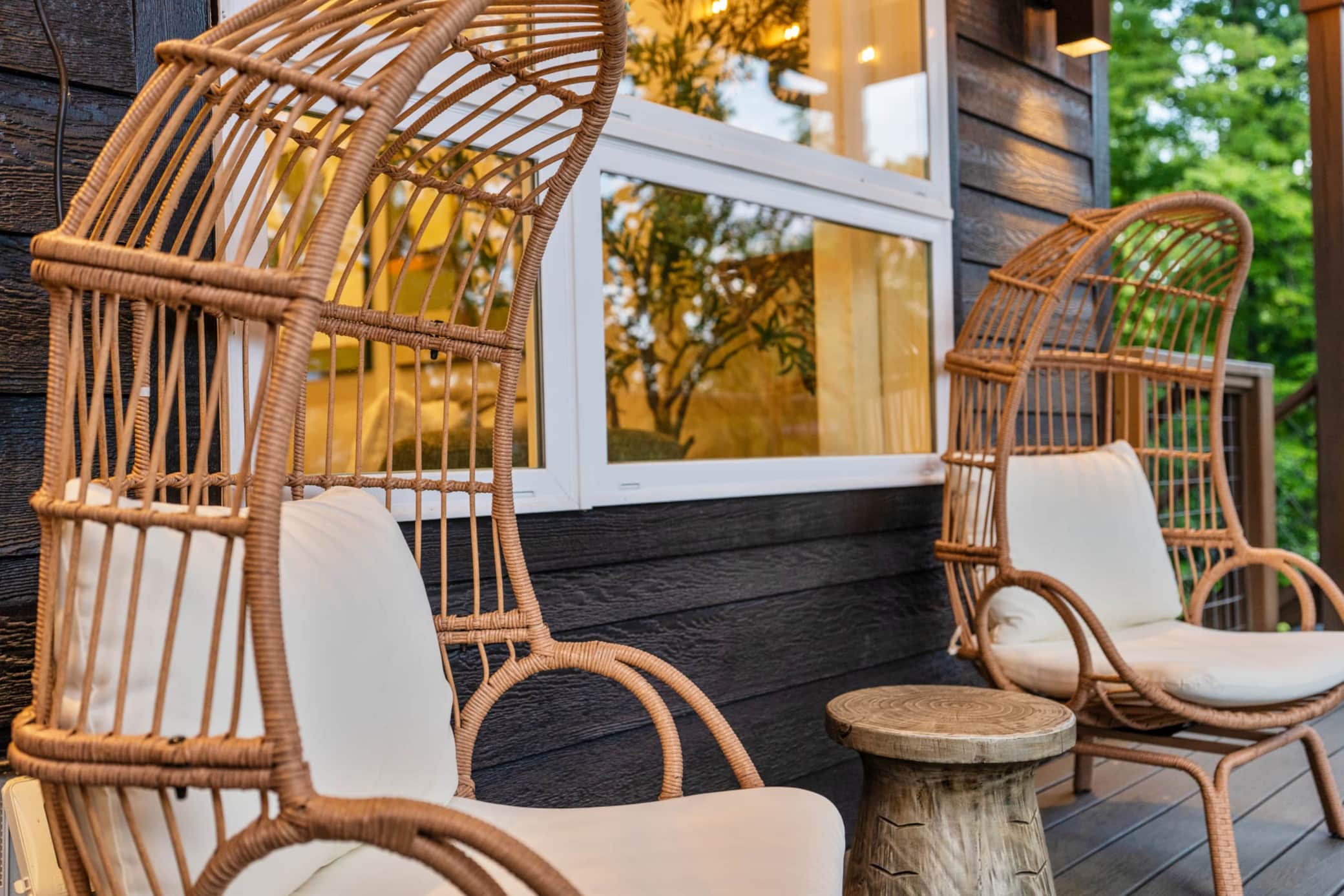 hero- egg chairs front patio.jpeg