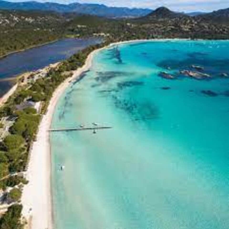 santa giulia beach