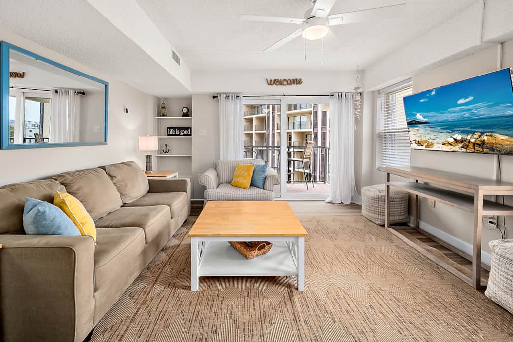 06-7 136th St #N401 6