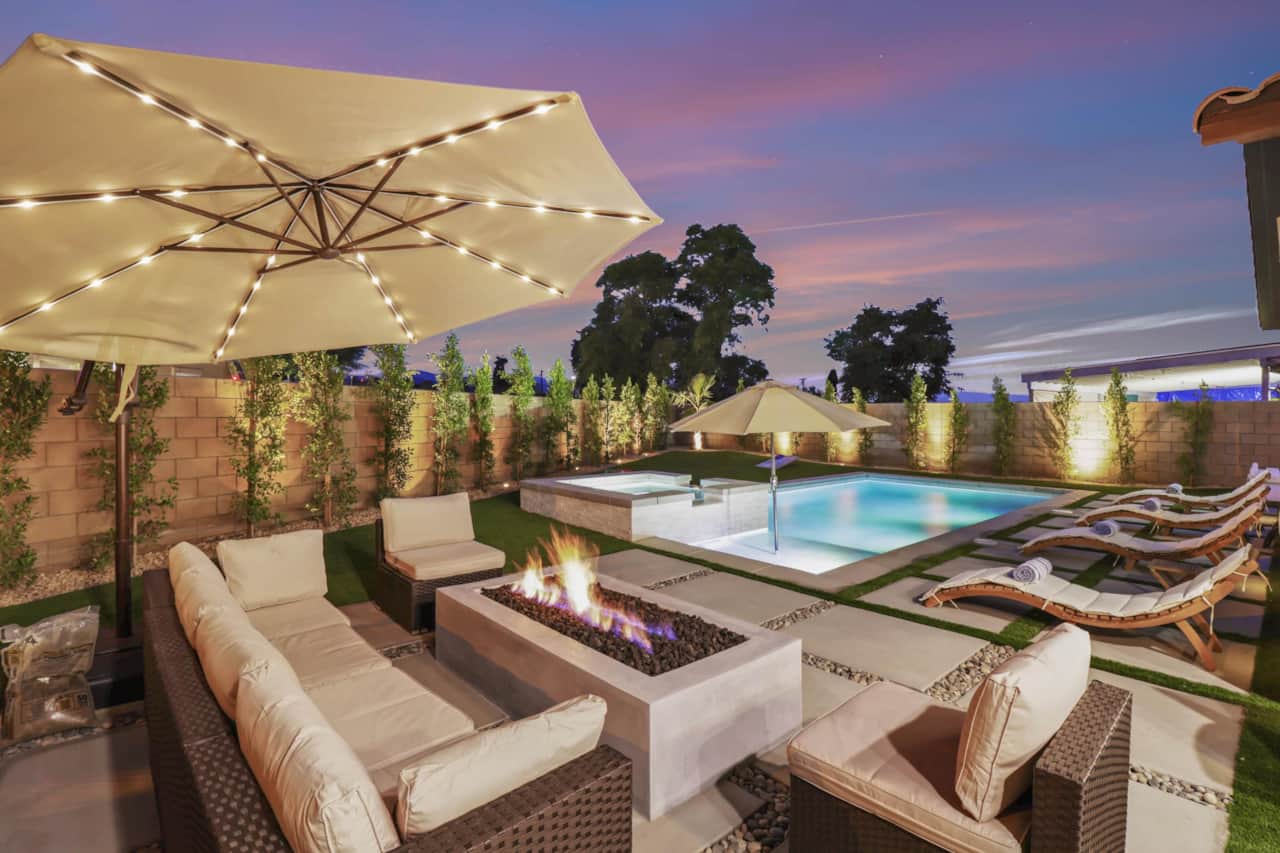 Gorgeous Night Lights! Beautiful Covered Firepit!