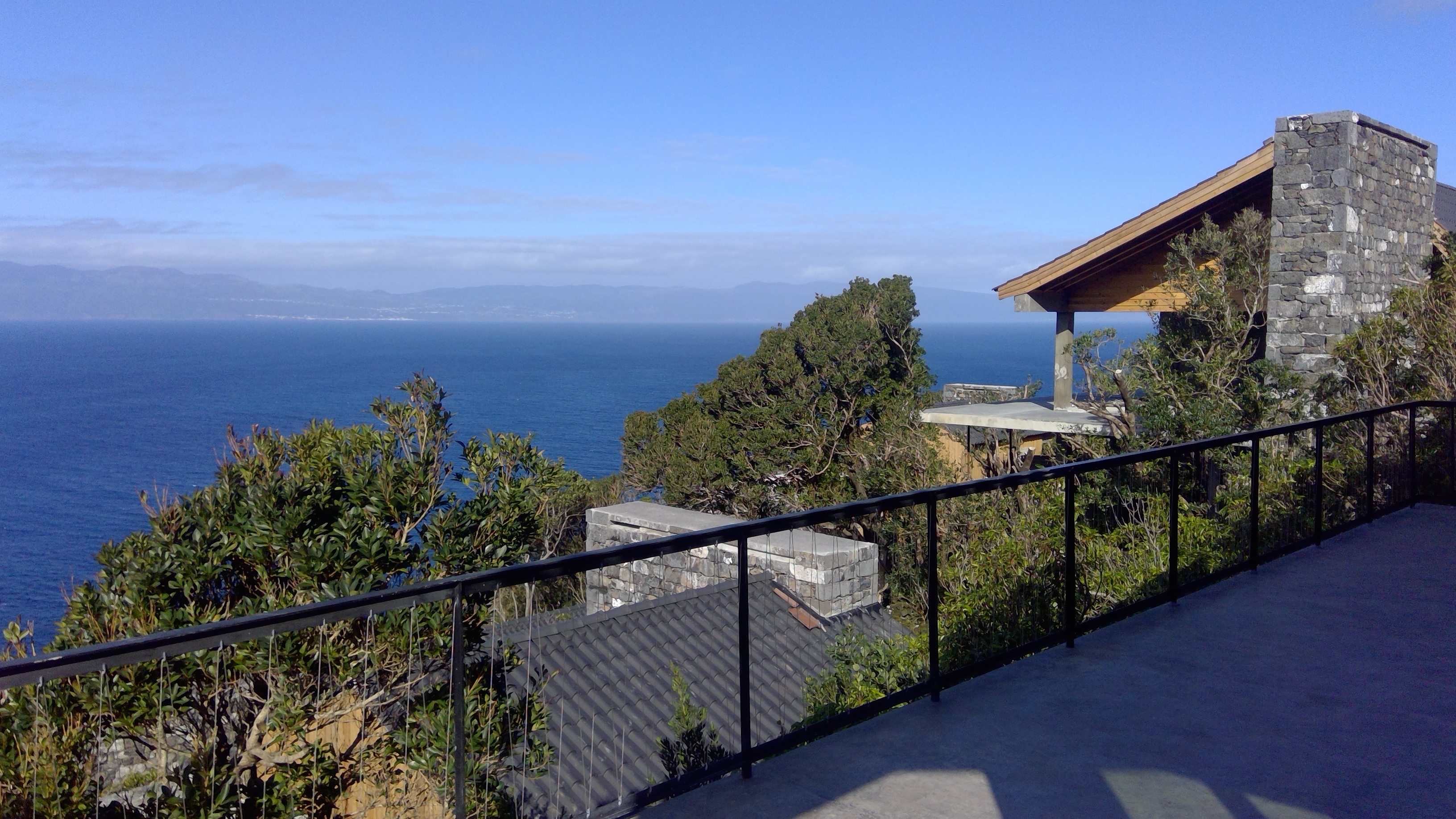 Vista varanda / Balcony view