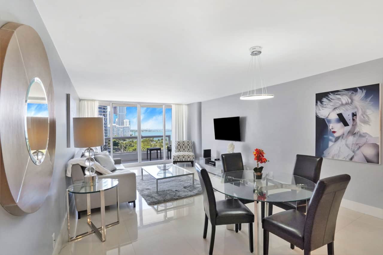 Back to The Future! (1 bedroom condo)