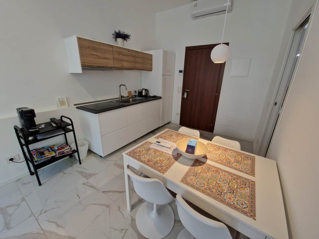 Kitchenette