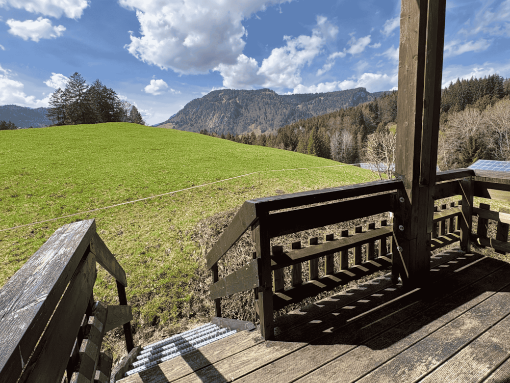 Direkter Gartenzugang von deinem Balkon aus
