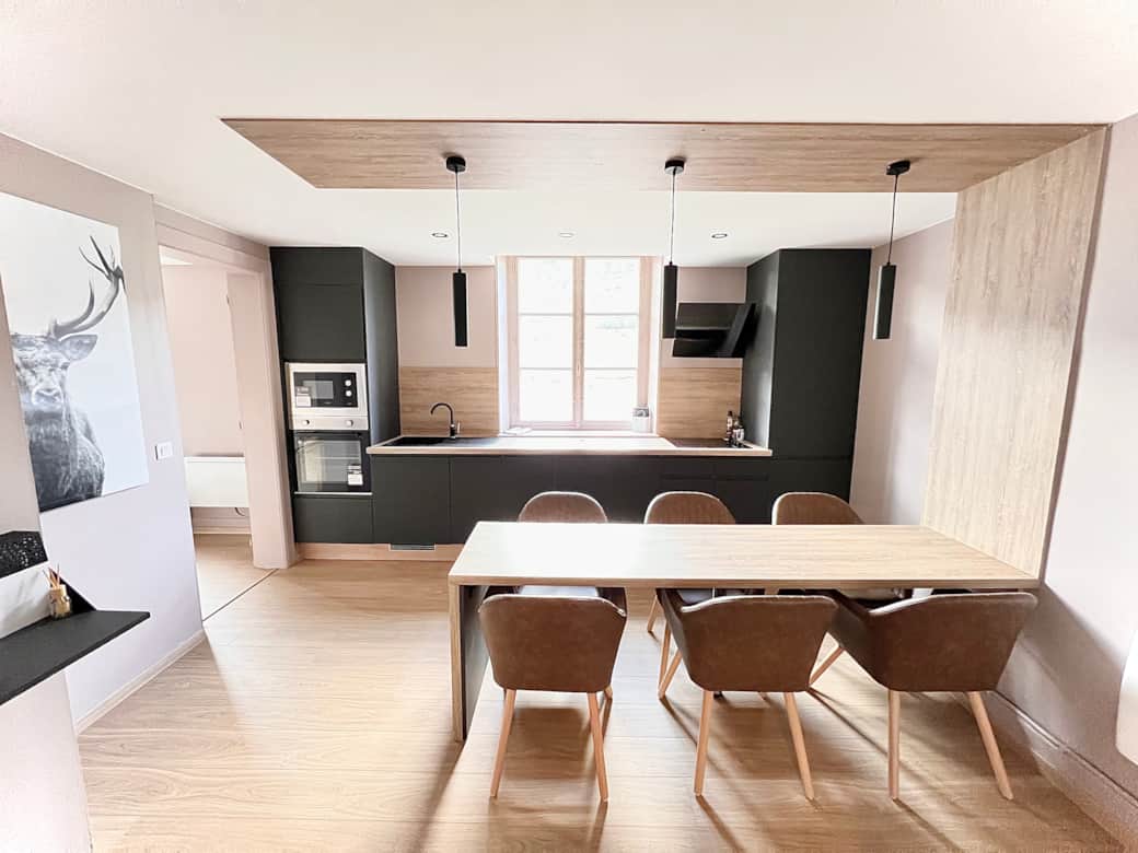 Full Size Render
