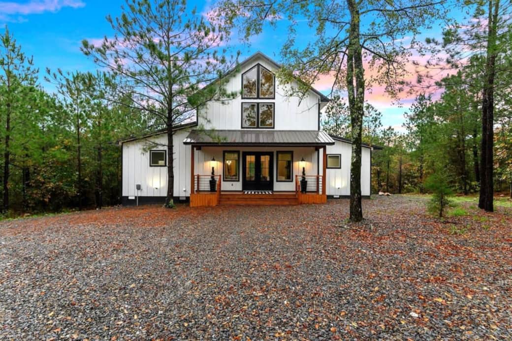 Welcome to Freckled Fox Cabin!