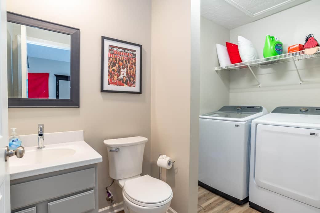 1450 N Willis Dr Unit 3-large-006-006-DSC3992-1499x1000-72dpi