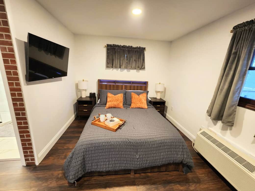 Queen Bed Queen Bed