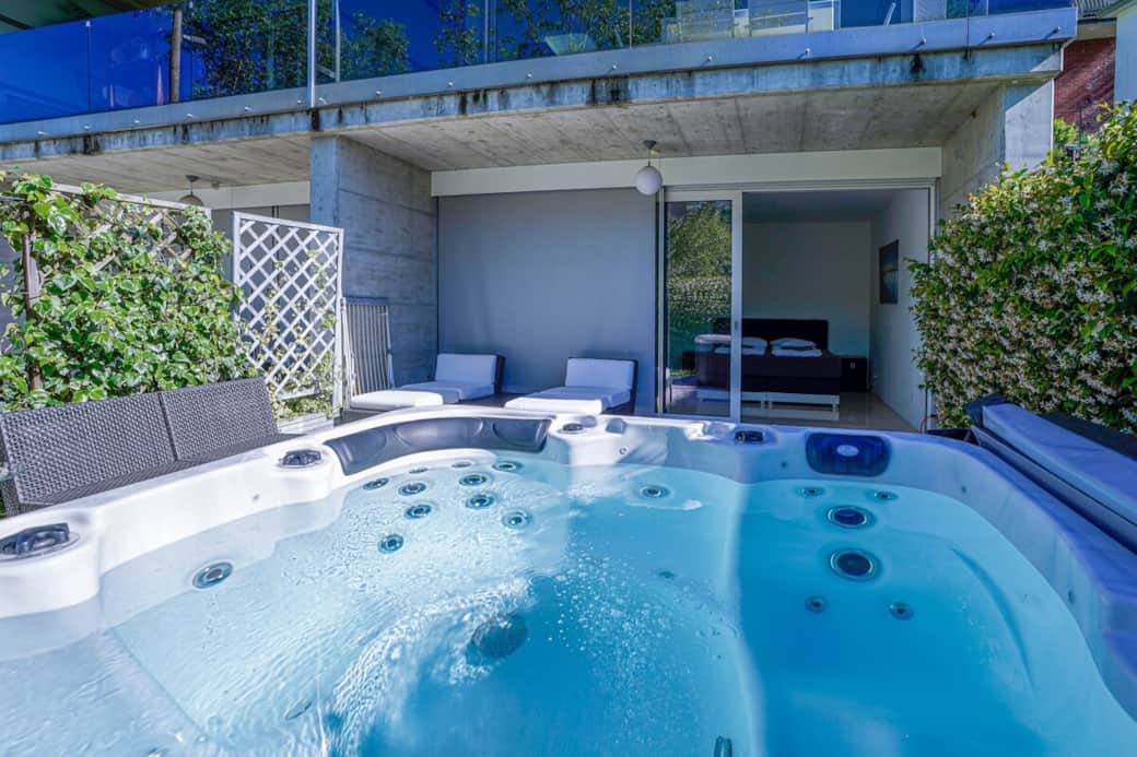 Hot tub Hot tub