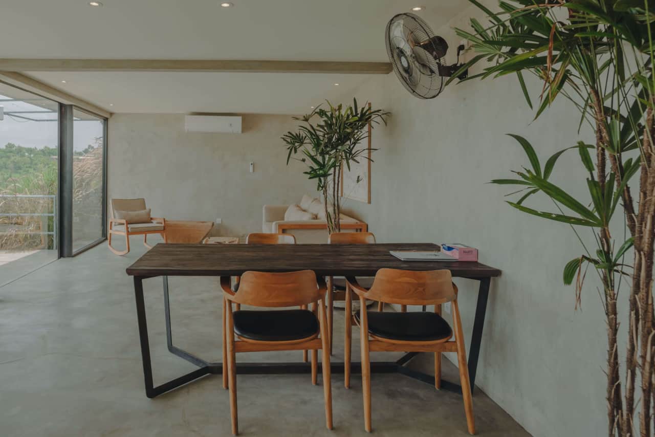 Villa Nyaman dining area