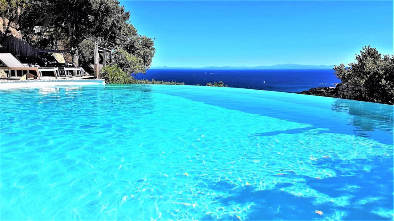 La piscina di A ALTEZZA.