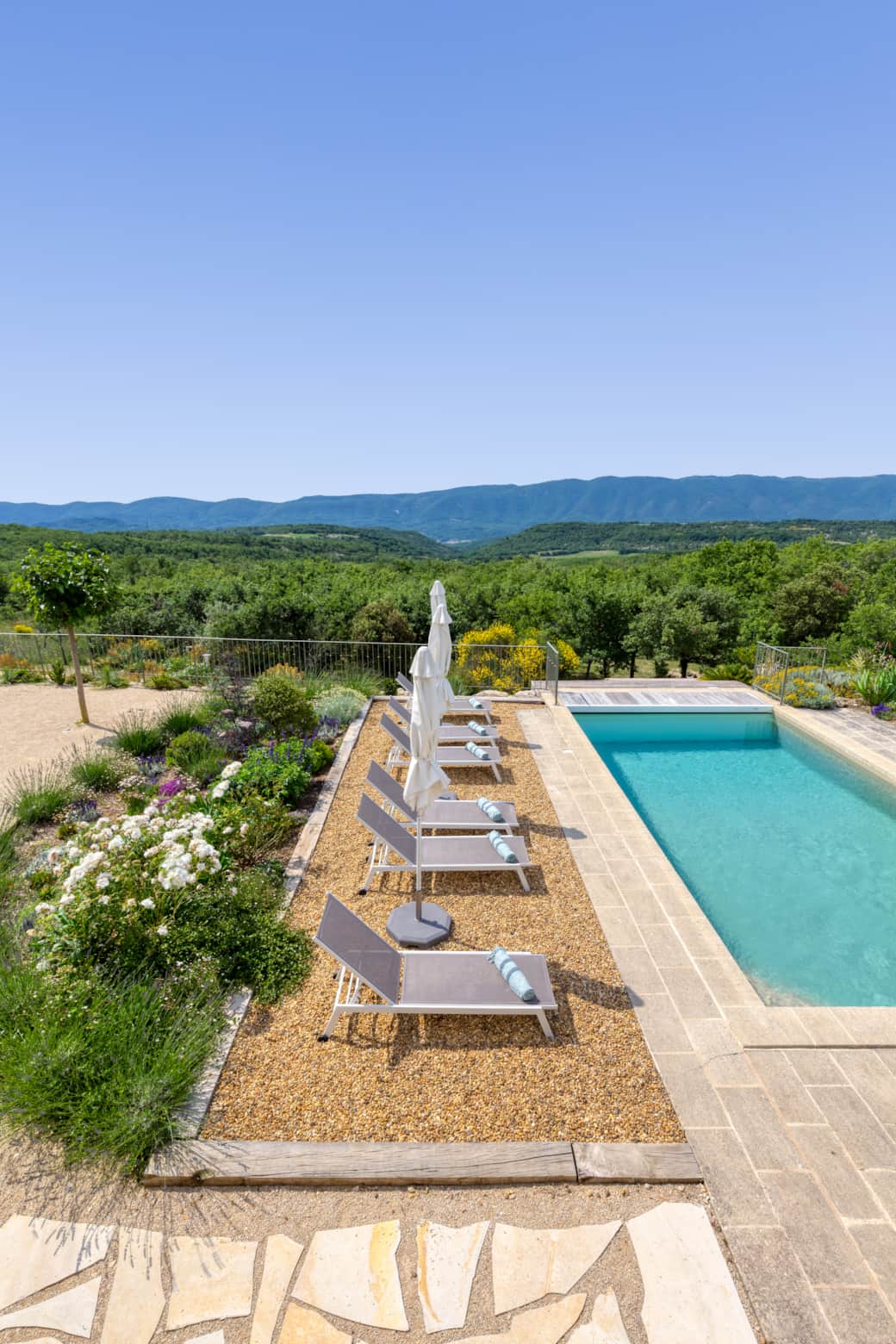 Swimming pool area with panoramic view of the Luberon