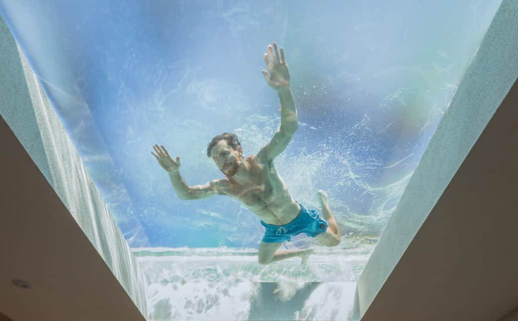 Casa Karina Glass Bottom