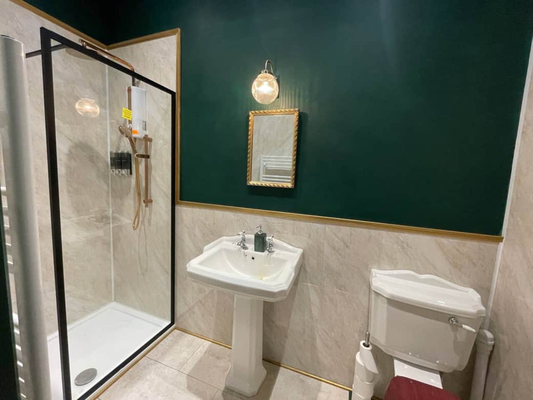 En Suite 