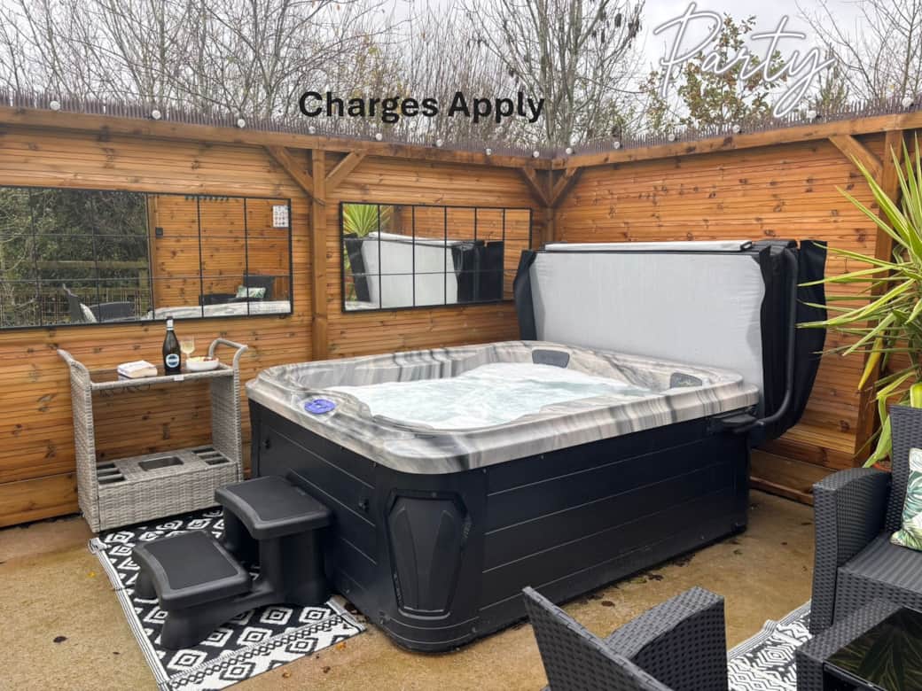 Hot Tub Apply