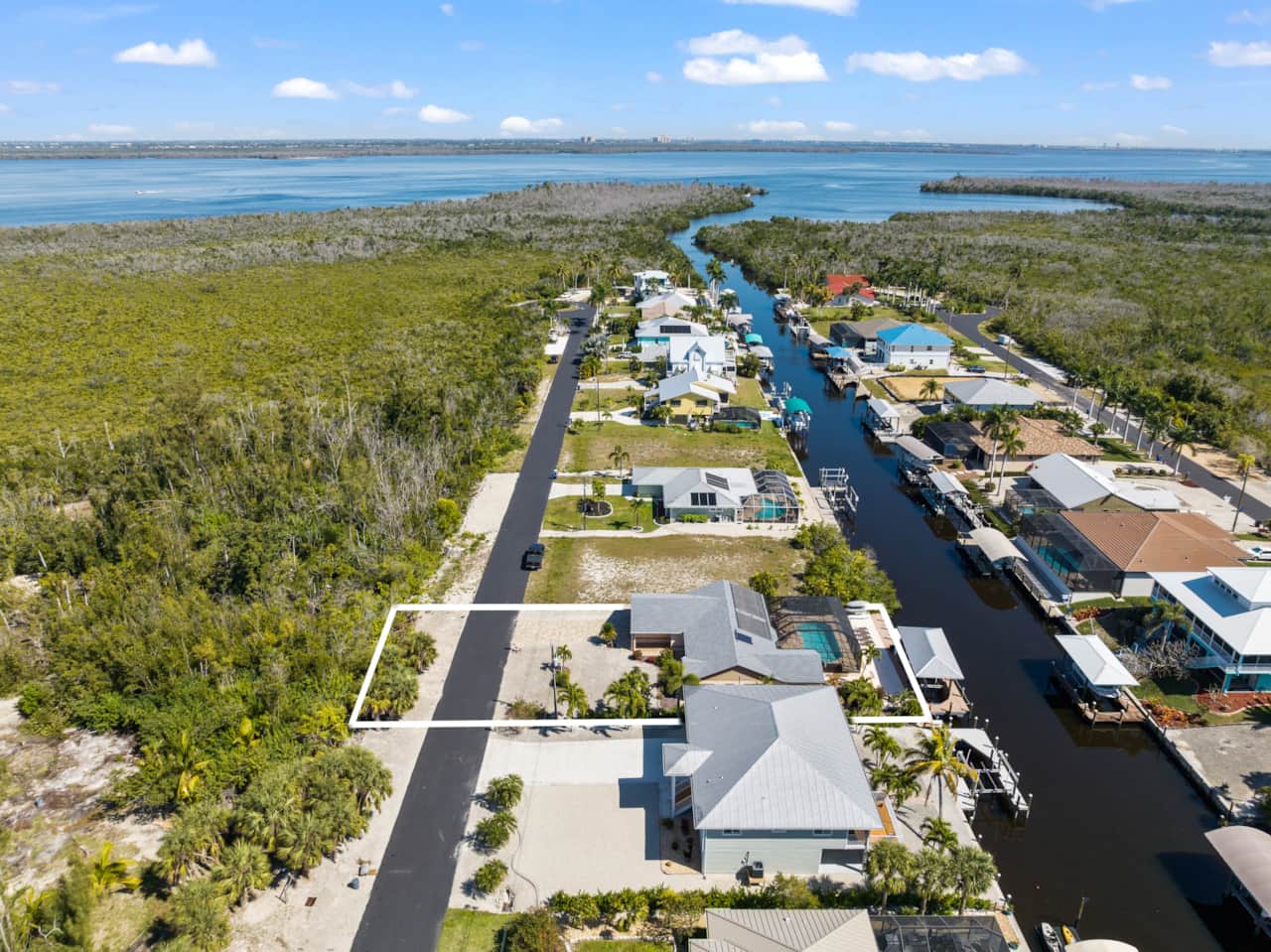 Seaside Villa Manatee Bay