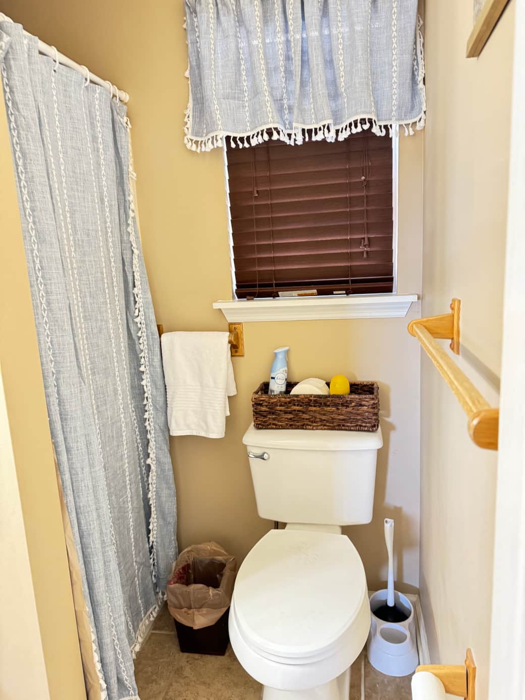 Guest Full Bathroom with Shower