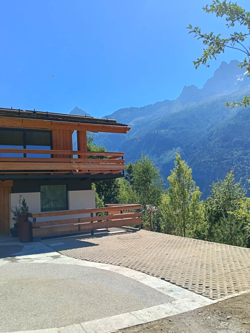 Chalet Acorn Chalet Acorn