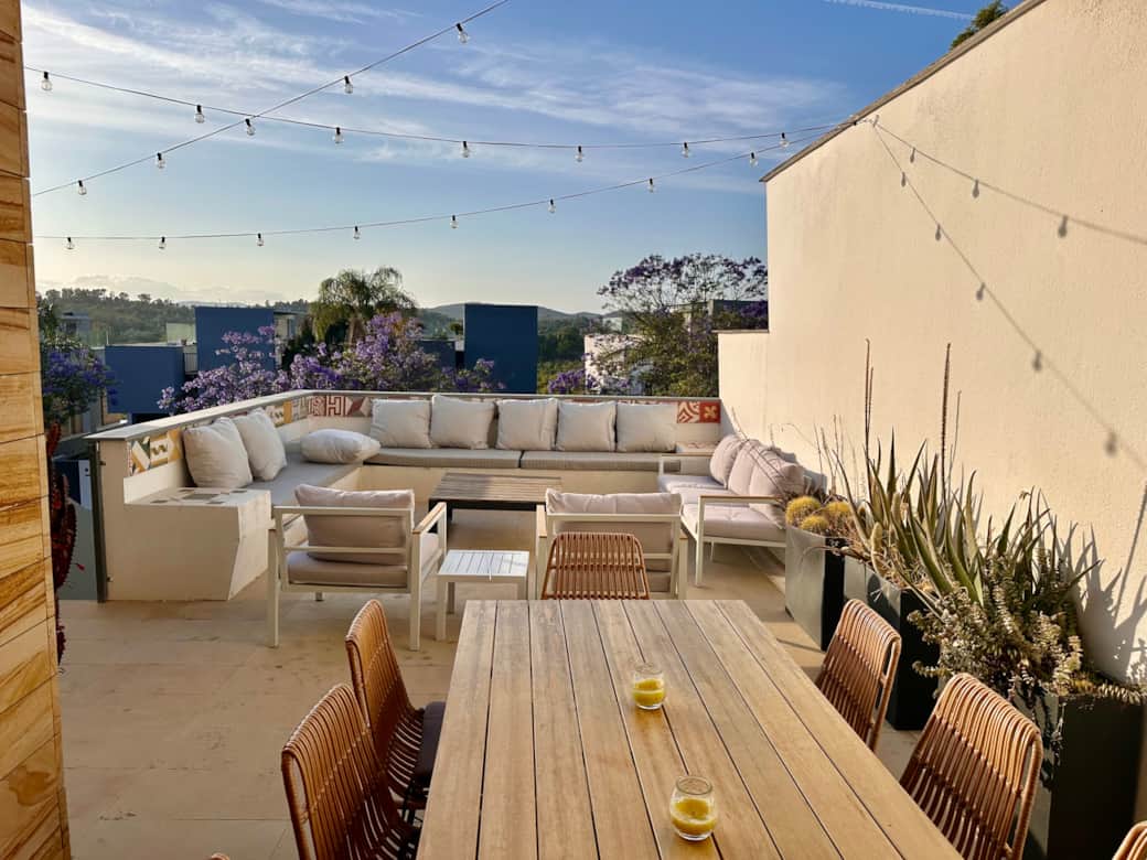 The terrace is the place to relax with family and friends