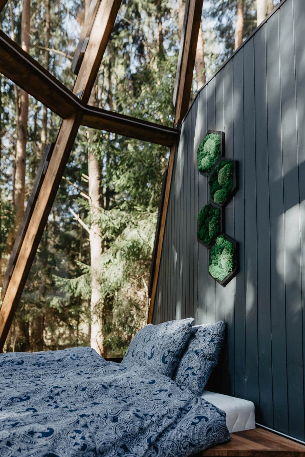 Glasshouse CallTipi