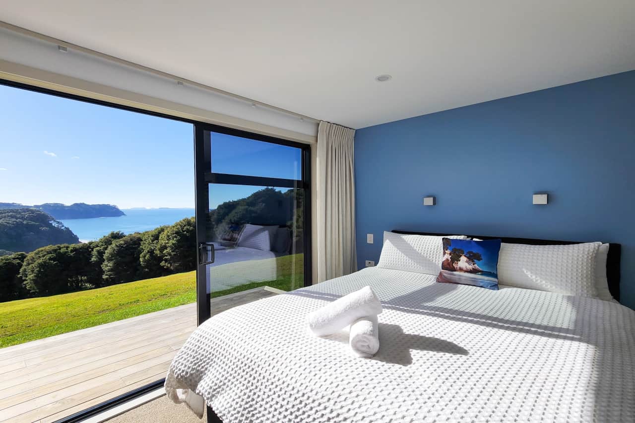 Master Bedroom with Ensuite Bathroom
