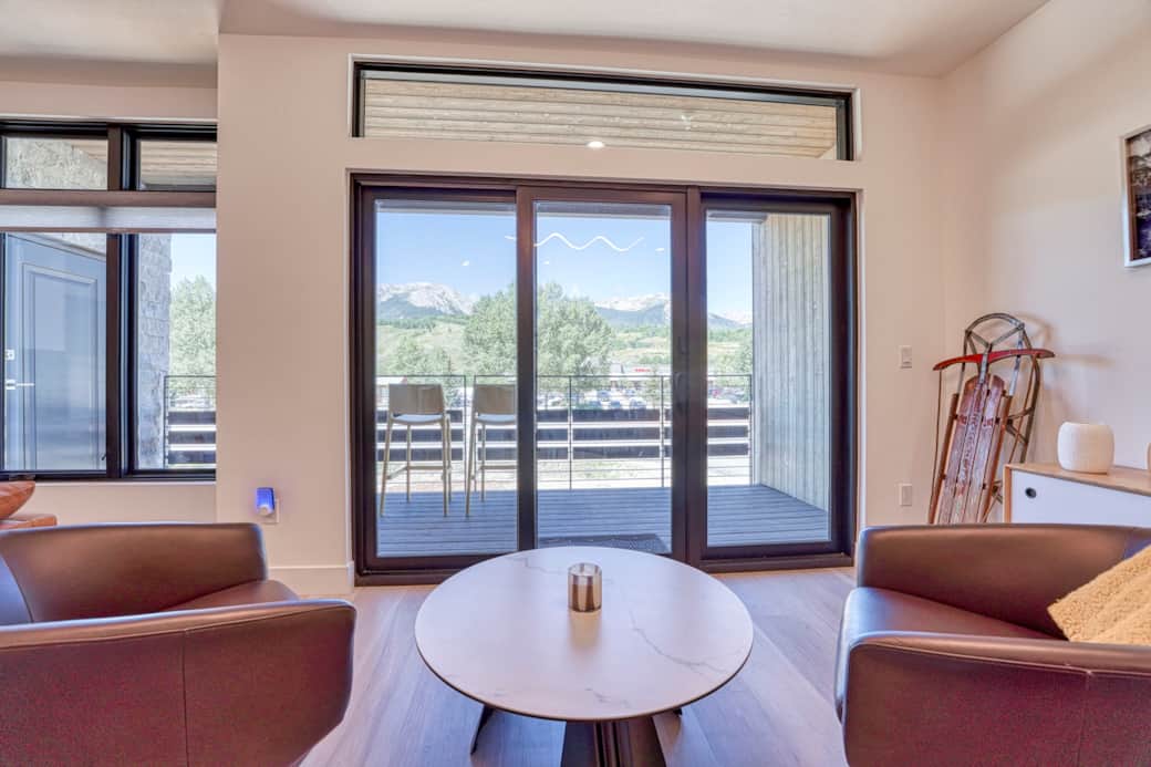 Lounge View