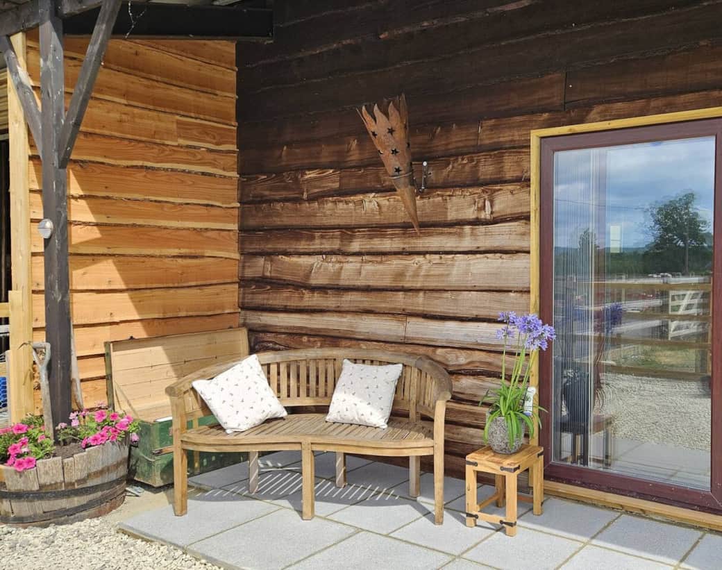 sun trap corner
