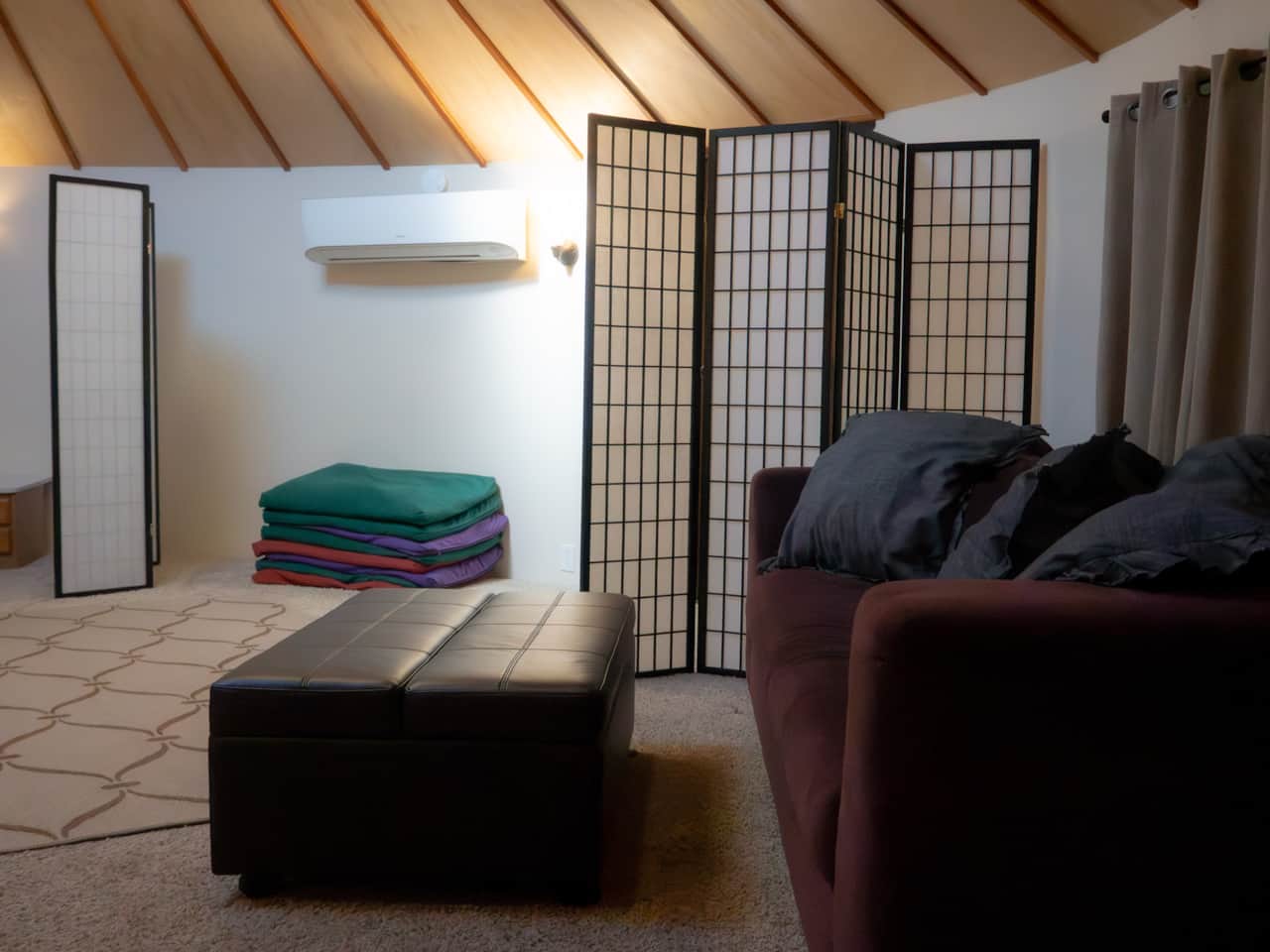 Yurt AC