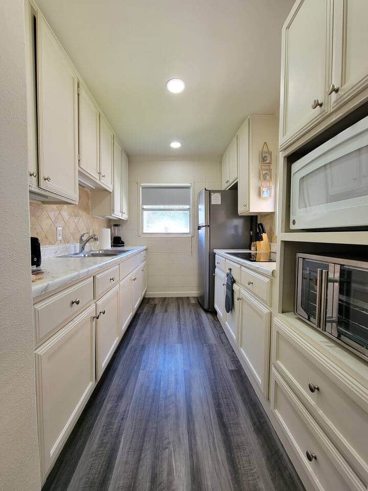 Spacious kitchen