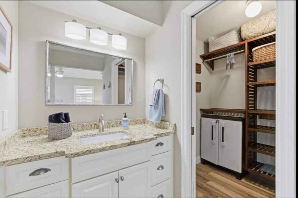 Master Bathroom and walk in closet