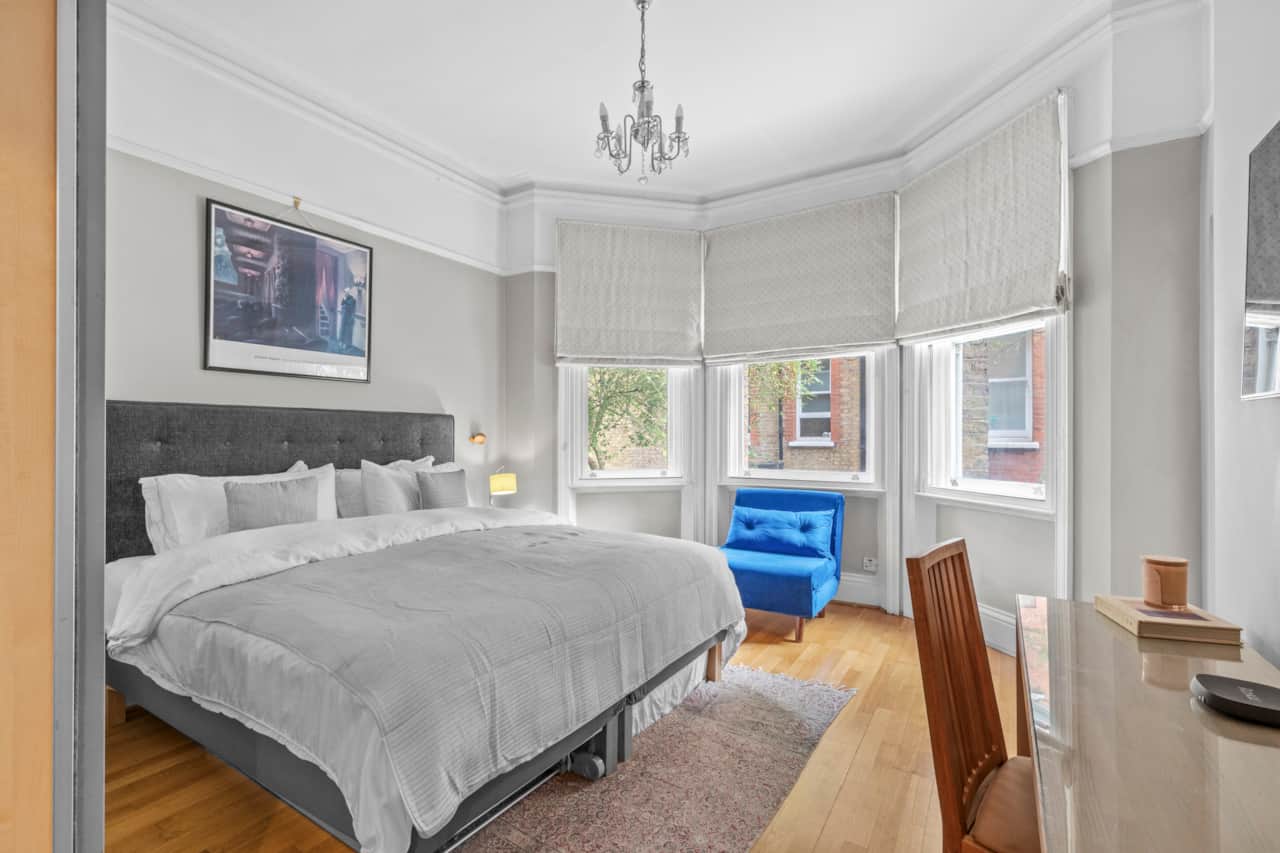 Superking Master Bedroom