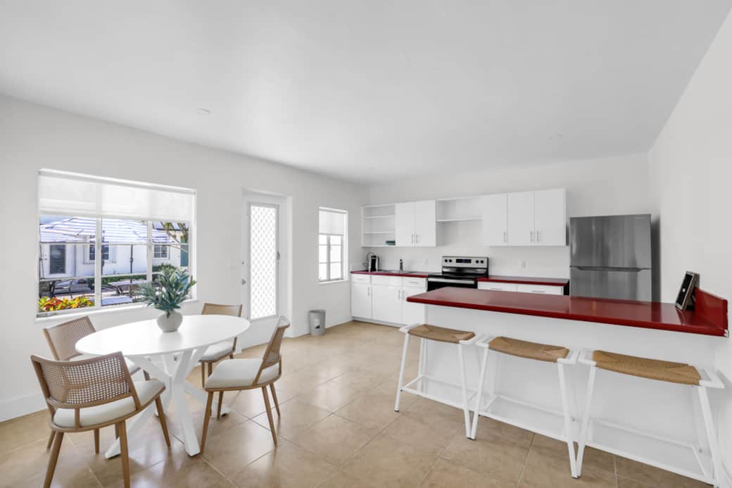 Kitchen/Dining