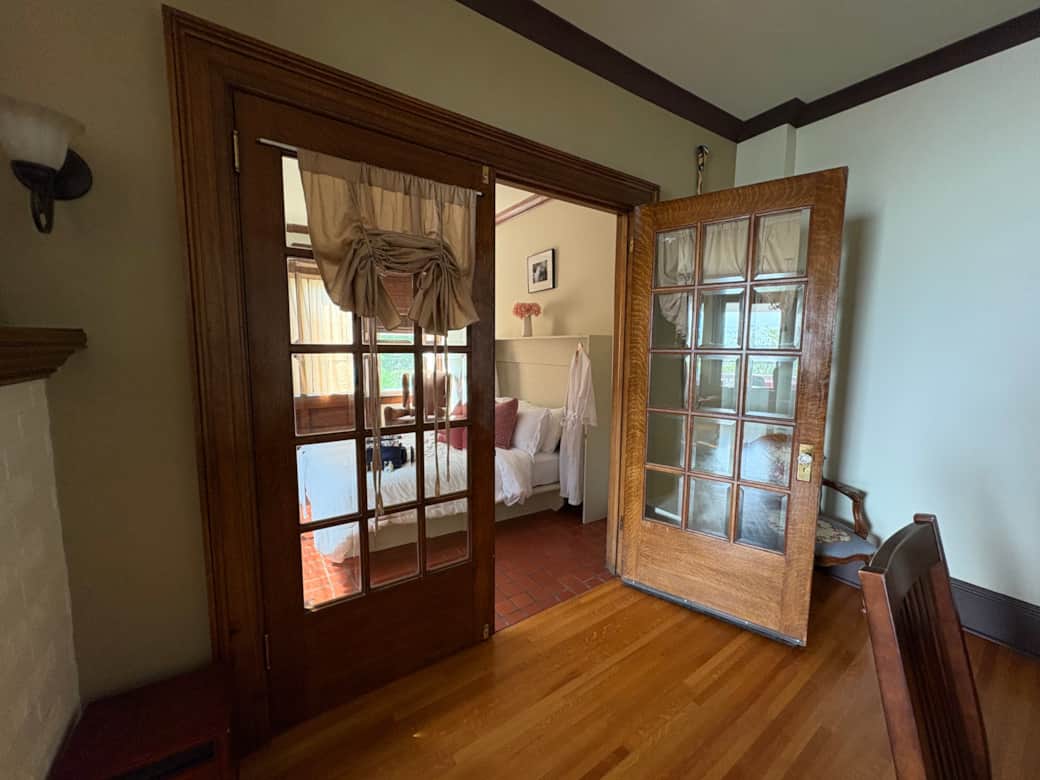 Ferland Suite - Solarium w/ Murphy Bed