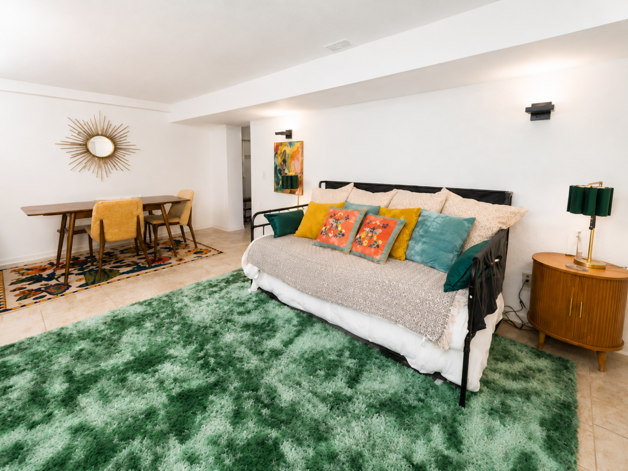A flexible gathering space designed for comfort