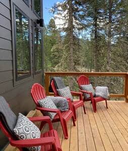 Second story south side deck