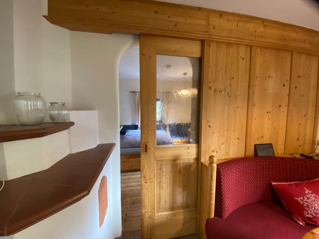 Blick von der Kühe in die Stube