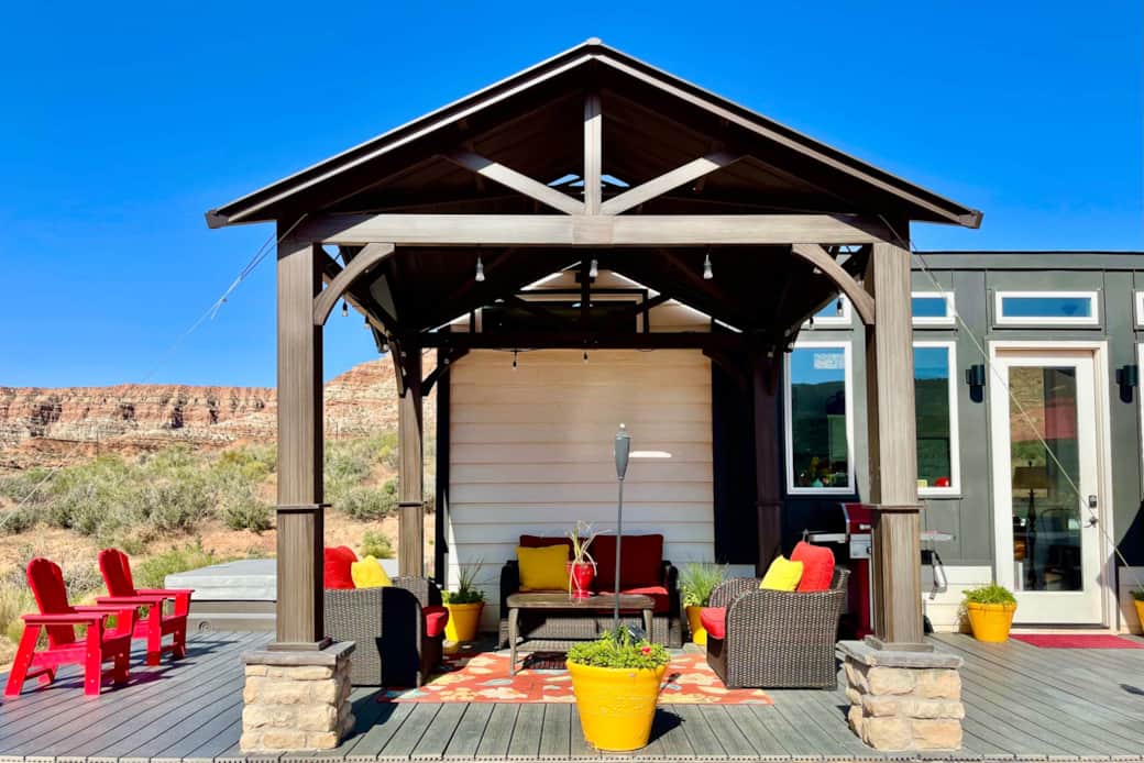 Guardian Angel Tiny House Vacation Home in Washington County