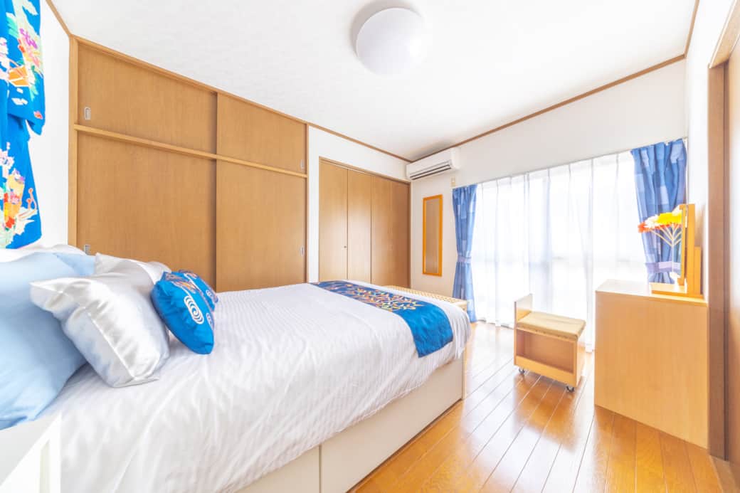 Tidy and practical built-ins help keep your space clutter-free