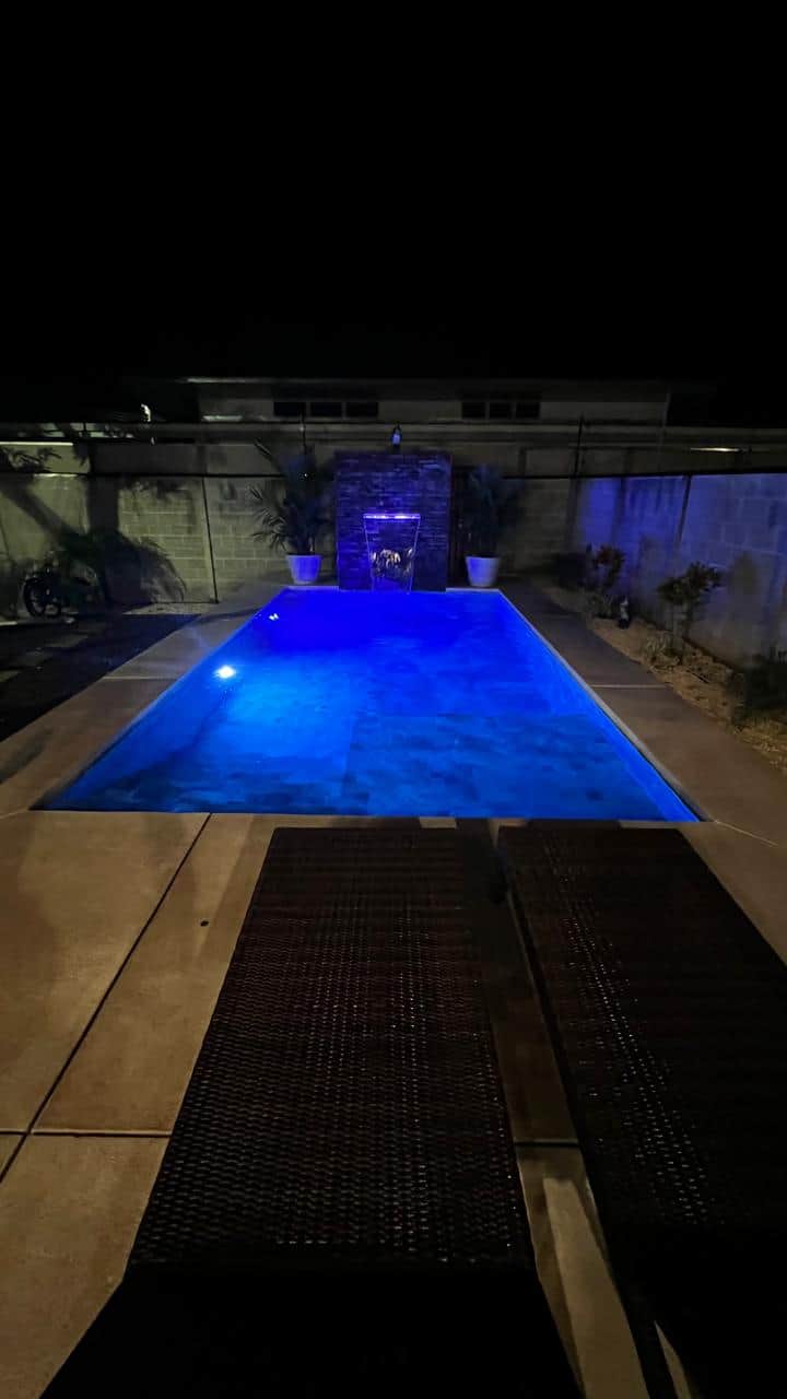 Piscina de Noche