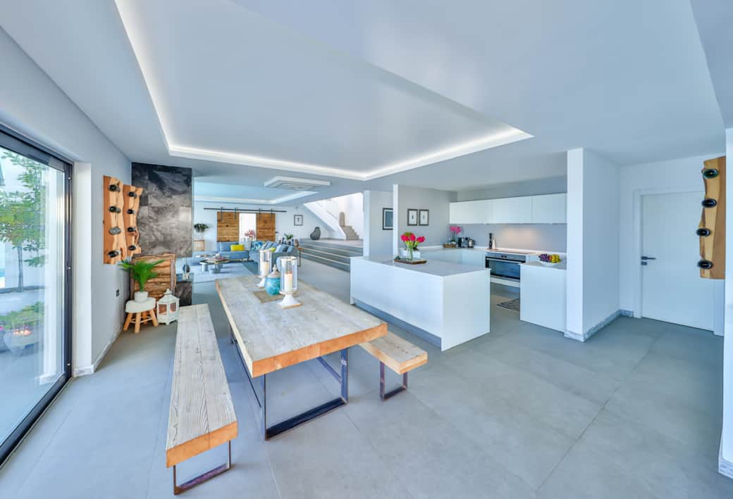 Dining Kitchen 1