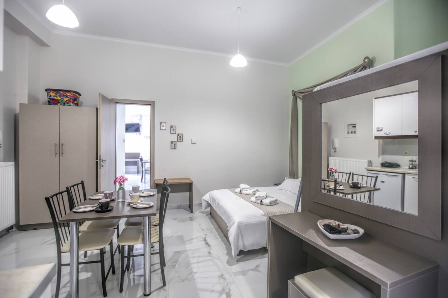 Del Sol Meteora Luxurious Family Suites #1