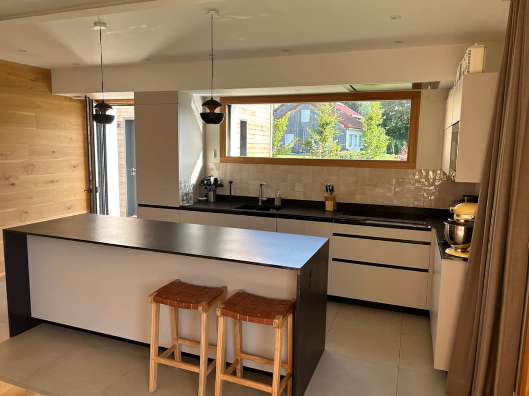 Cuisine ouverte sur le grand salon