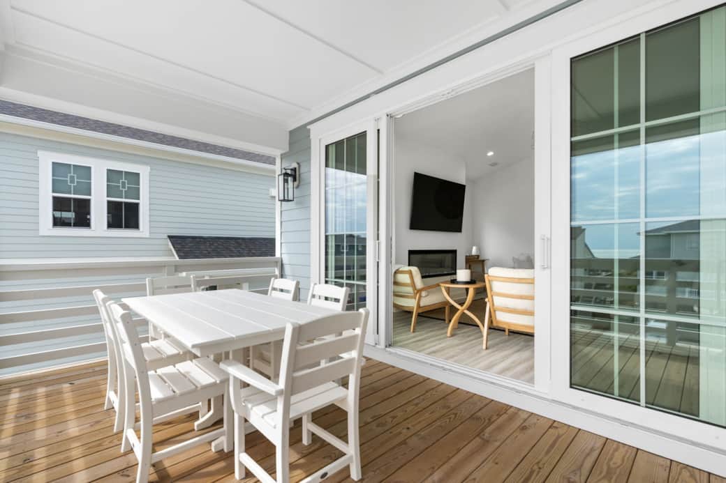 Upper Balcony Off Living Room